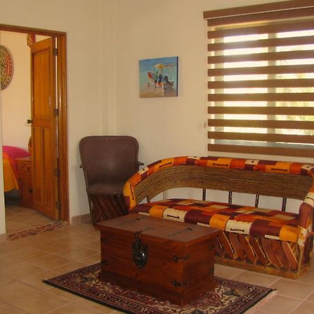 La Paloma Oceanfront Retreat Hotel San Patricio Melaque Ruang foto