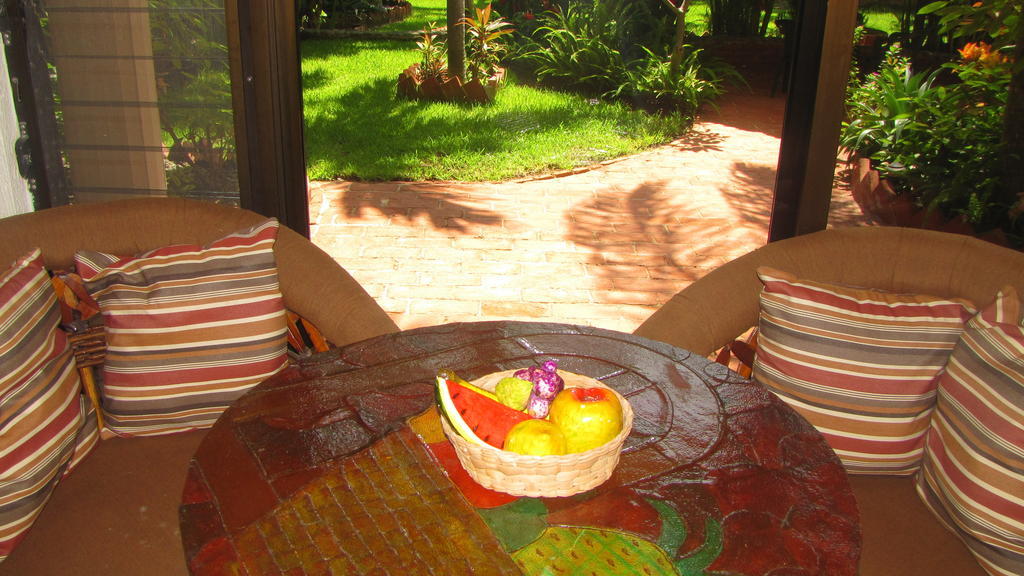 La Paloma Oceanfront Retreat Hotel San Patricio Melaque Bagian luar foto